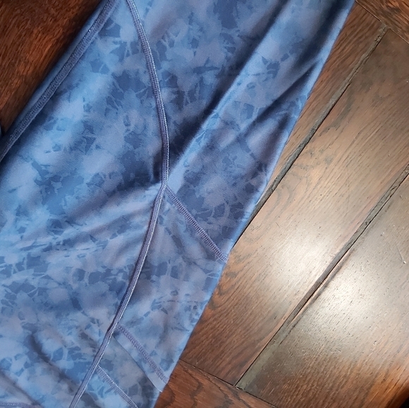 Joe Fresh Capri length leggings_B4A - Picture 5 of 7